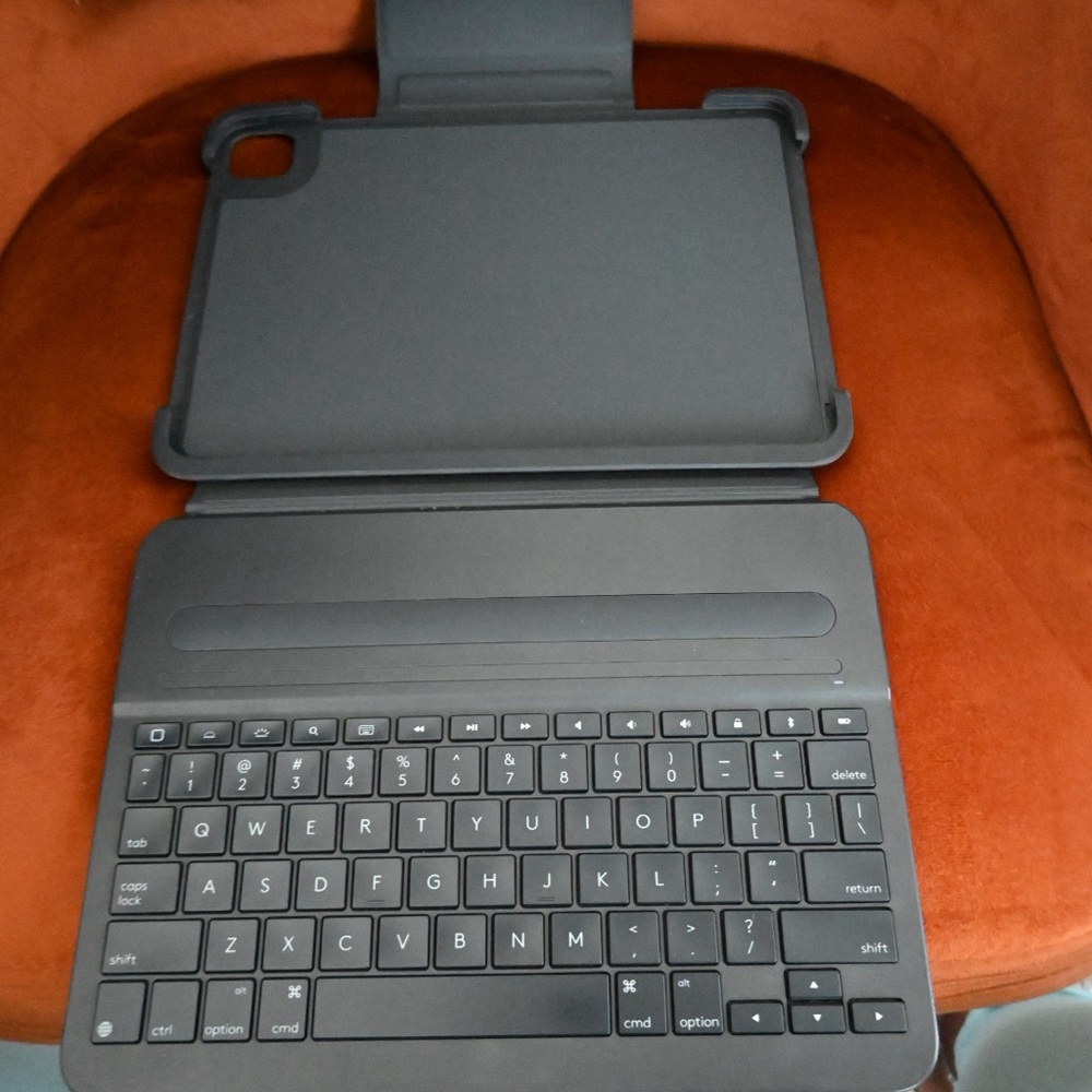 Logitech Gray Tablet Keyboard Case